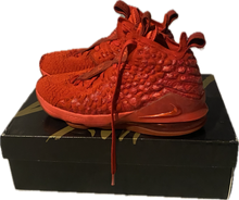 Load image into Gallery viewer, NIKE LeBron 17 Red Carpet 2019 US SZ7Y RED - USED IN BOX
