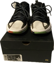 Load image into Gallery viewer, NIKE Jordan Zoom Separate Black 2022 US SZ9 BLACK - USED IN BOX
