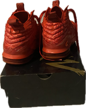 Load image into Gallery viewer, NIKE LeBron 17 Red Carpet 2019 US SZ7Y RED - USED IN BOX
