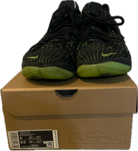 Load image into Gallery viewer, NIKE LEBRON XVIII DUNKMAN BLACK AND NEON&nbsp;
